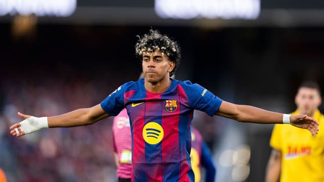 la-liga-wrap-brilliant-barcelona-move-well-clear-sevilla-and-elche-breathe-again